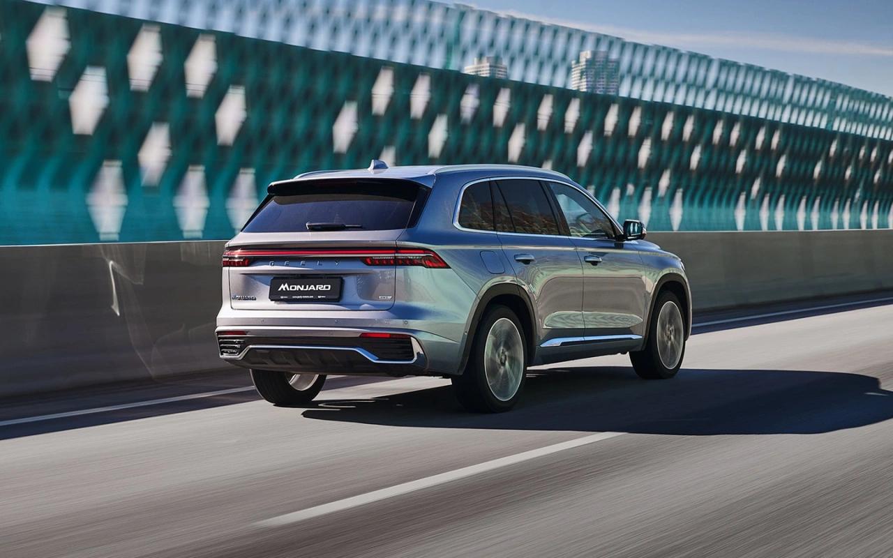 Geely Monjaro в новой версии поступил к дилерам

Компания обновила базовую комплектацию кроссовера Monjarо