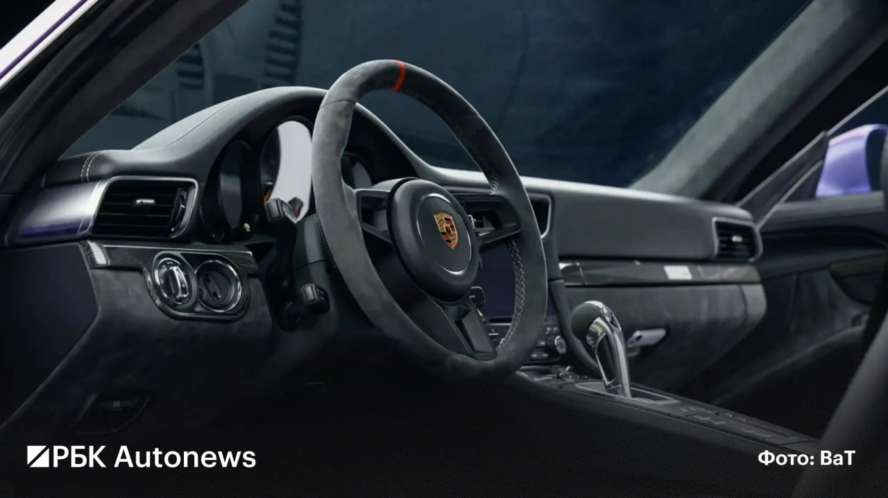 Снятый с производства Porsche 911 GT2 RS продали на аукционе Bring a Trailer за $1 млн (около 79,5 млн руб
