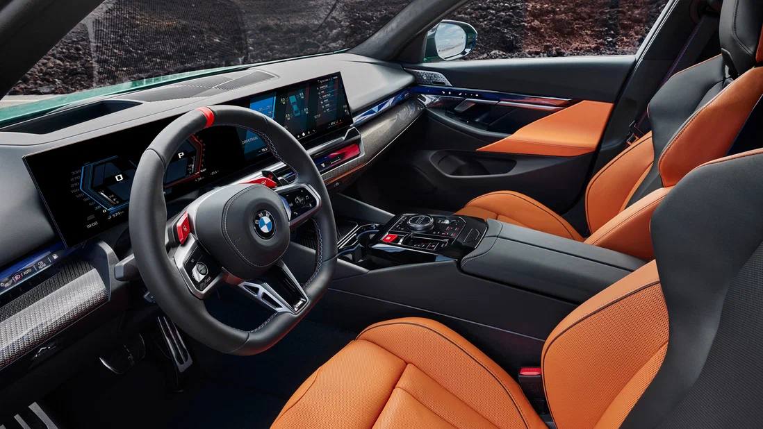 BMW 5 и 7 серий отзовут: замена салонного фильтра создаёт риск пожара

BMW отзывает в Северной Америке почти 59 тыс