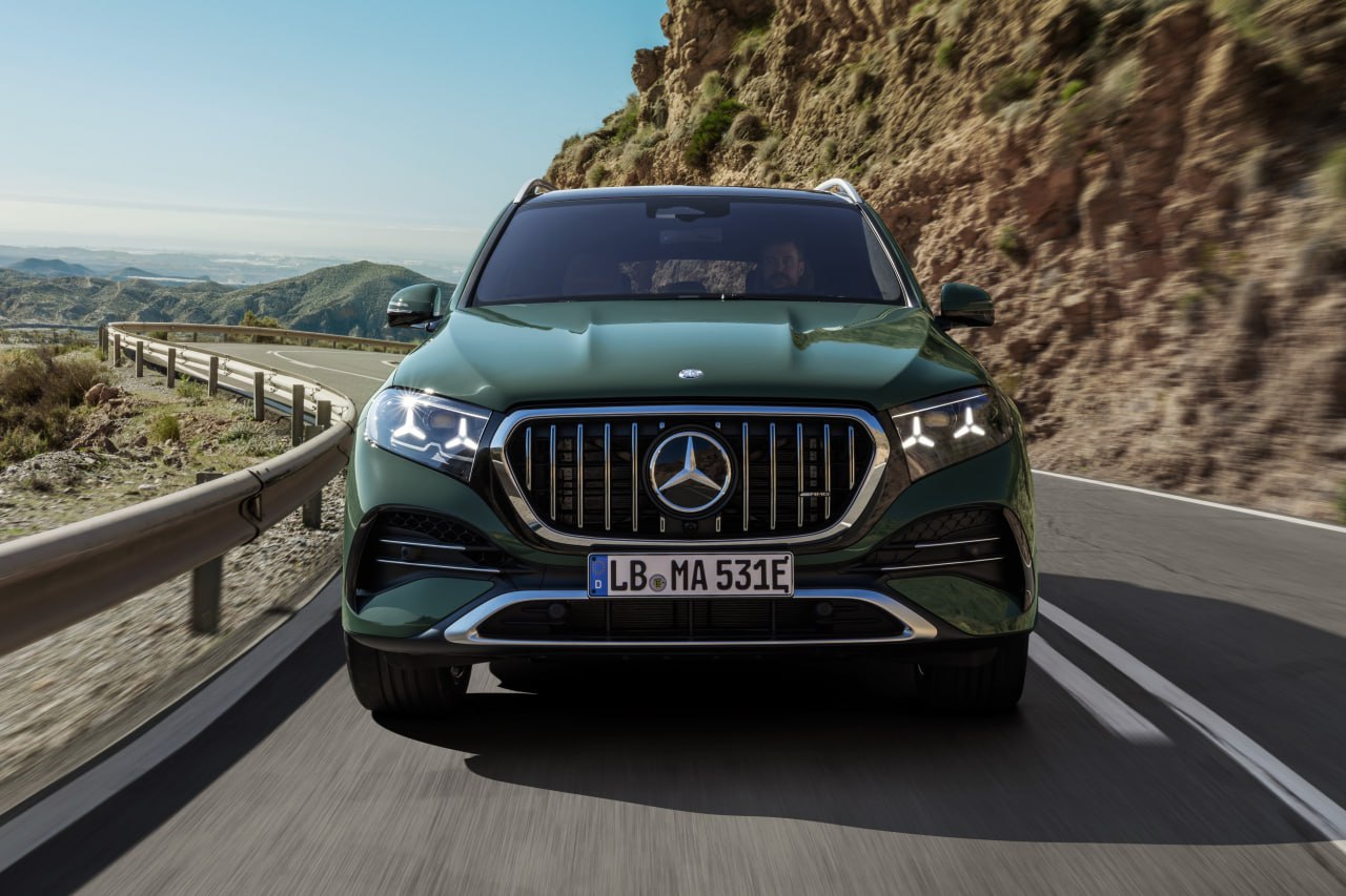 Mercedes-Benz одновременно обновил кроссоверы GLE, GLE Coupe и GLS

Модели по…