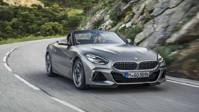 BMW завершил выпуск Z4 и остался без родстеров в линейке

С конвейера завода Magna Steyr в Австрии сошёл последний экземпляр родстера BMW Z4
