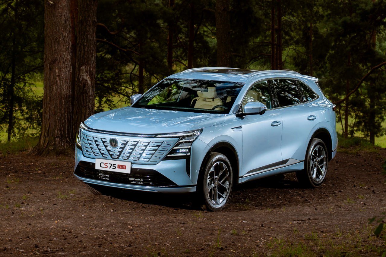 Полноприводный Changan CS75 Plus встал на конвейер «Автотора» и подешевел

С …