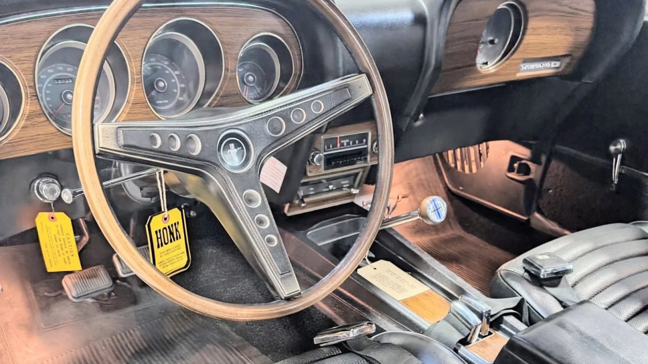 Цена редчайшего Ford Mustang Boss 429 перевалила за полмиллиона долларов

Это…