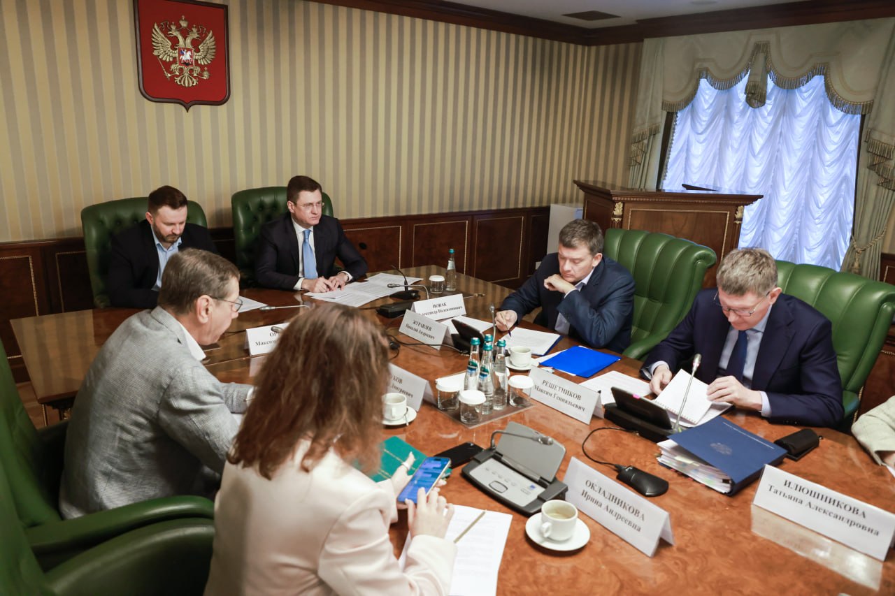 Александр Новак поручил проработать меры поддержки пострадавшим предпринимате…