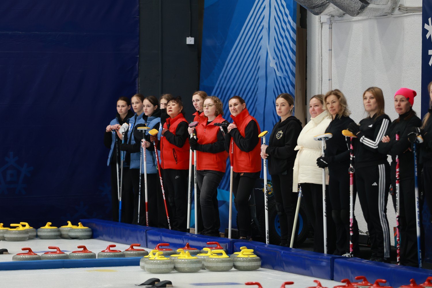 🥌 Во Владивостоке стартовал чемпионат Приморского края по кёрлингу

❄️ В «До…
