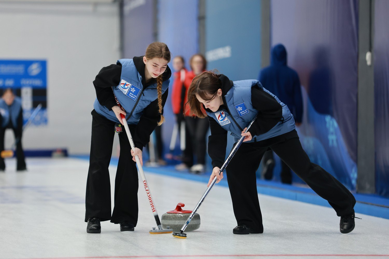 🥌 Во Владивостоке стартовал чемпионат Приморского края по кёрлингу

❄️ В «До…