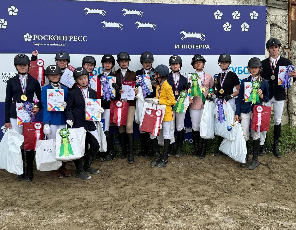 🏇Итоги чемпионата и первенства Приморского края по конкуру: путевка на ВЭФ начинается в Находке