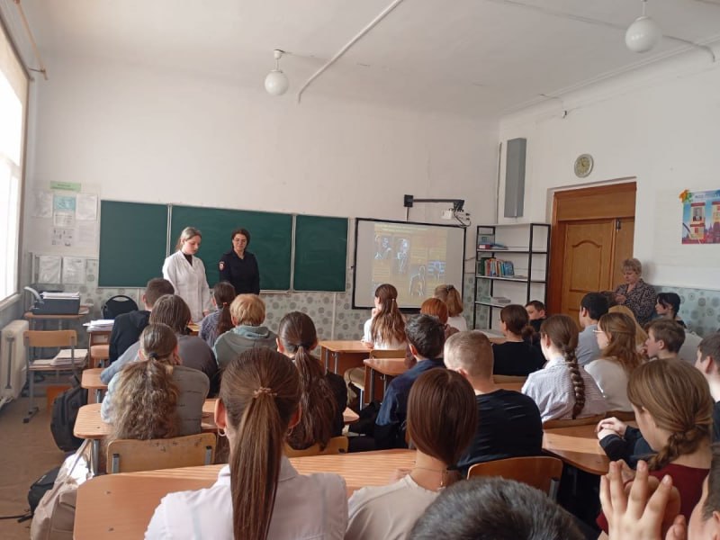 ☘️В Пограничном округе Приморья полицейские и общественники проводят антинаркотическую акцию «Просто скажи НЕТ