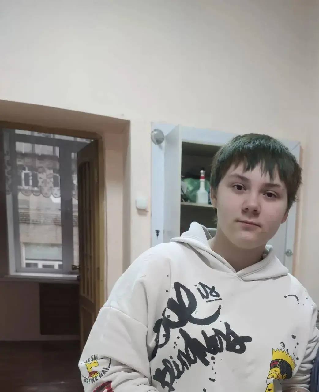 Полицейские в Артеме ведут поиск несовершеннолетней, самовольно покинувшей Це…