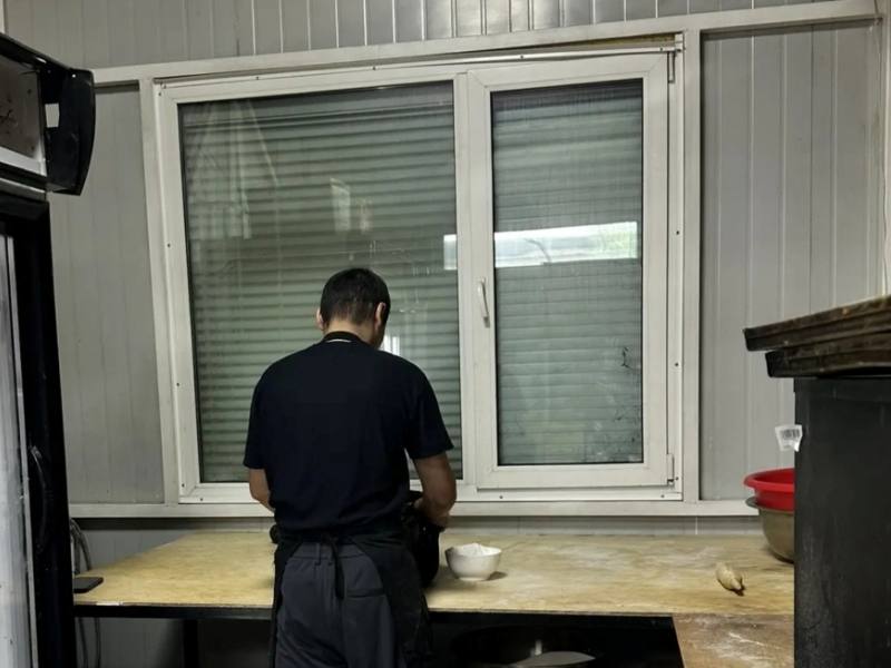 В Артеме полицейские привлекли к ответственности иностранных граждан, нарушив…