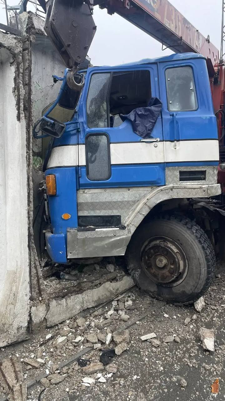 Госавтоинспекция Владивостока проводит проверку по факту ДТП на улице Командо…