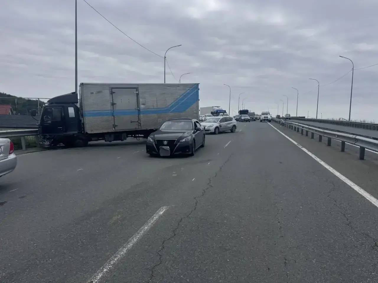 Госавтоинспекция Владивостока устанавливает обстоятельства ДТП в Первомайском…
