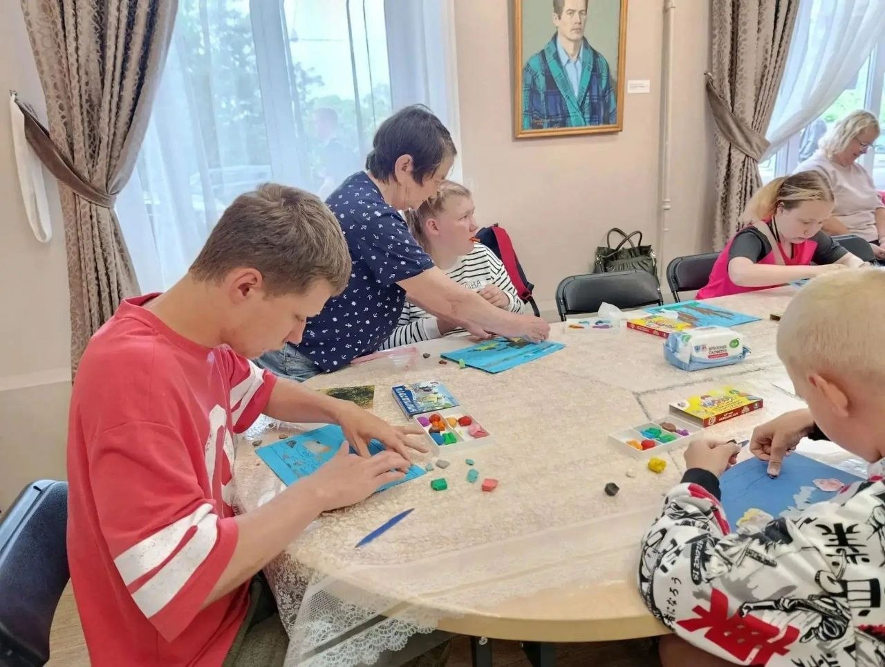 💫 Искусство без границ: третье занятие «Палитры возможностей»

Продолжаем наше большое творческое путешествие