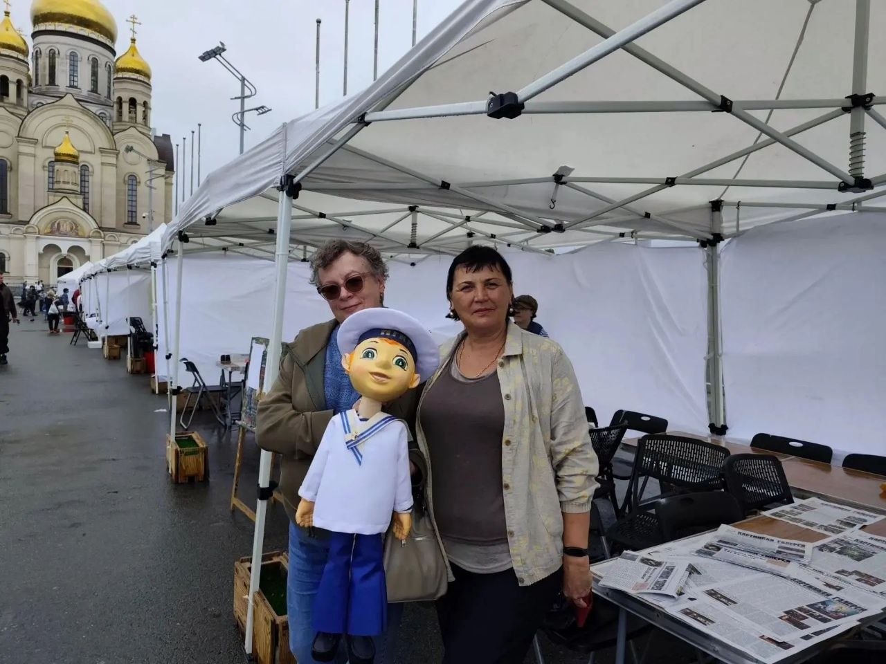 Дорогие друзья!

💫 Делимся с вами фоторепортажем с праздничного мероприятия, посвящённого Дню семьи, любви и верности