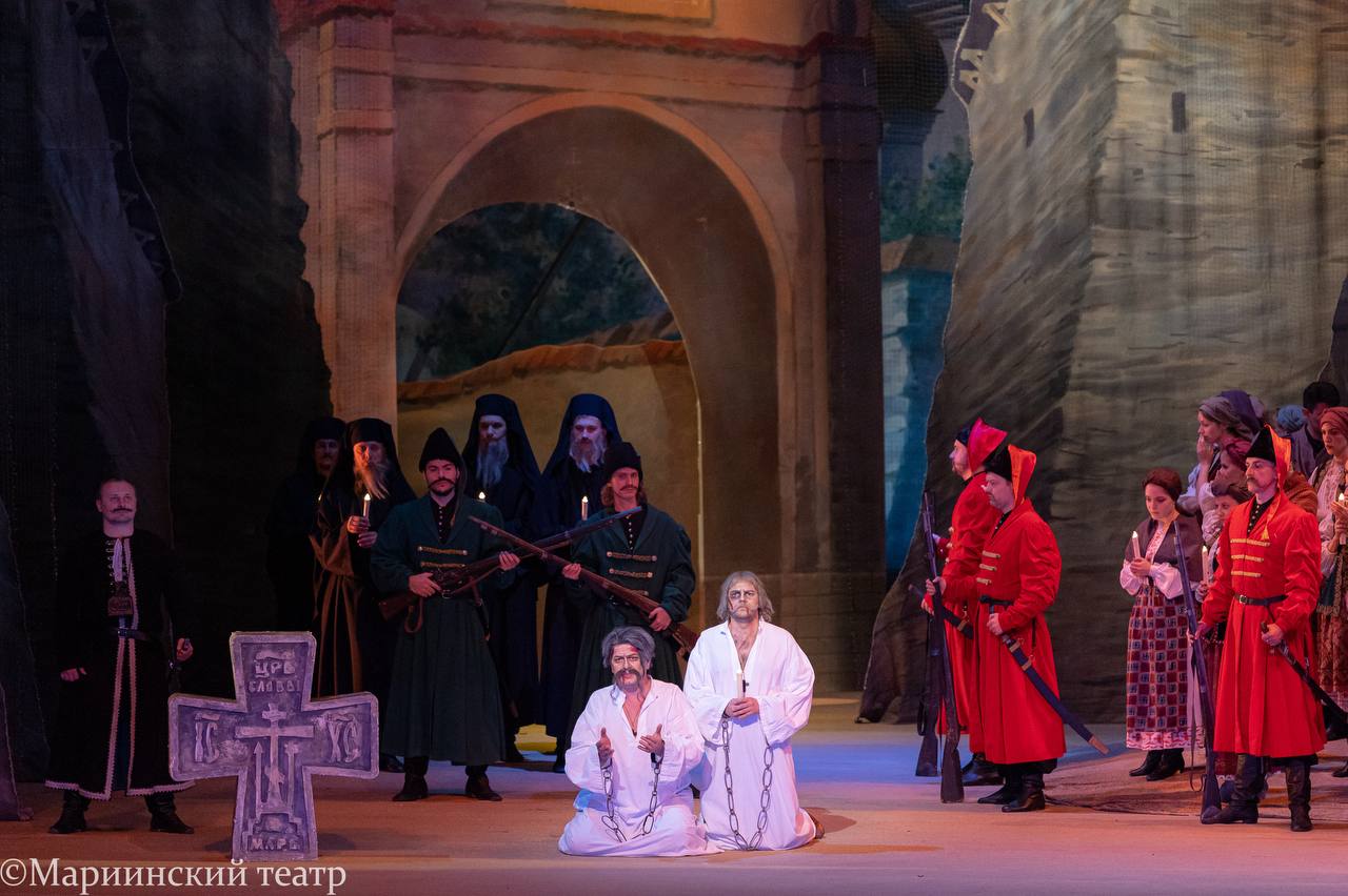 🎭От берегов Тихого океана — к берегам Невы

16 июля солисты оперной труппы #…