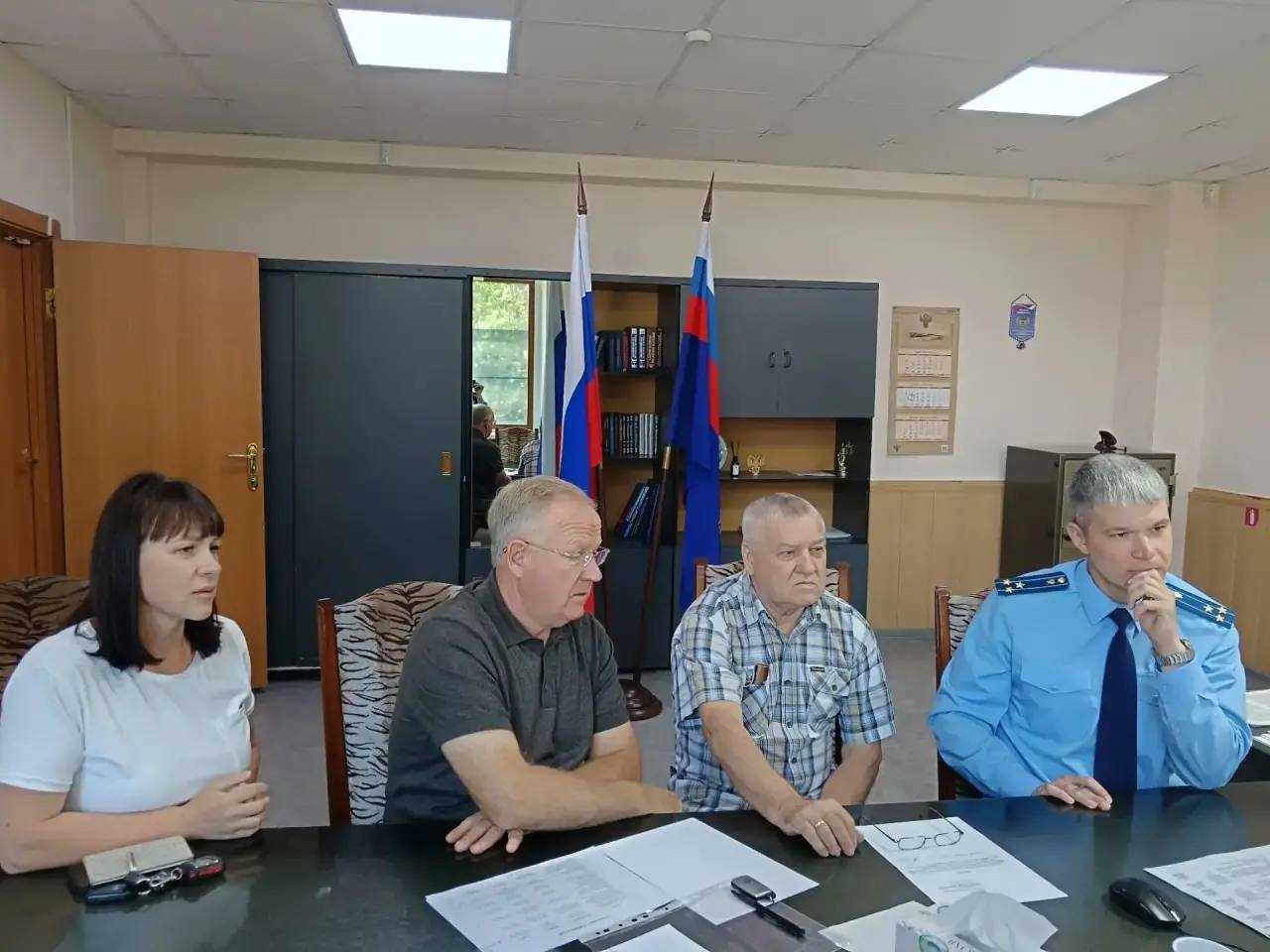 🖼Прокурор Приморья Михаил Филичев провёл личный приём граждан

В ходе приёма …
